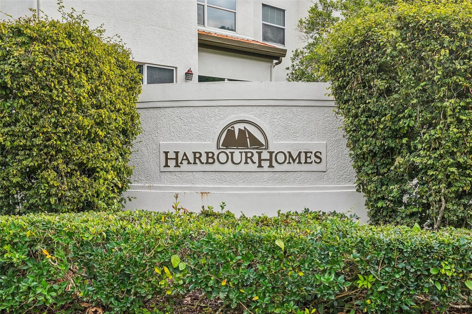 Image 2 of 100 For 602 Seabreeze Court