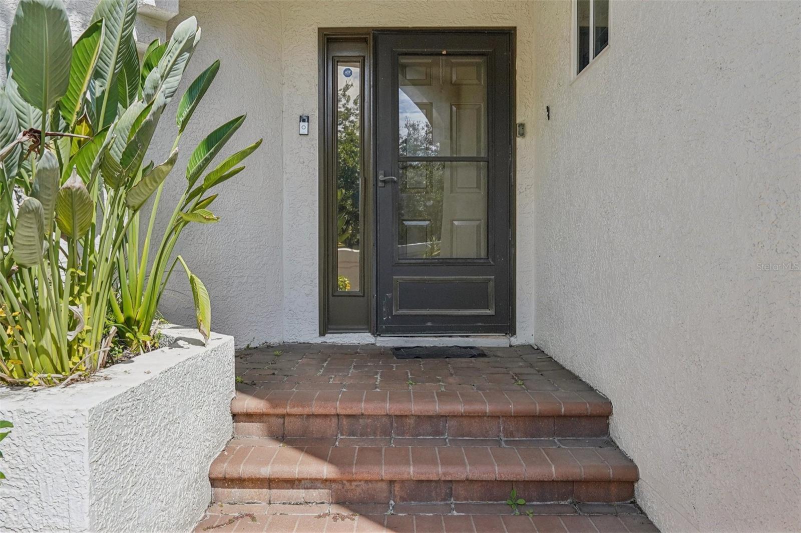 Image 3 of 100 For 602 Seabreeze Court