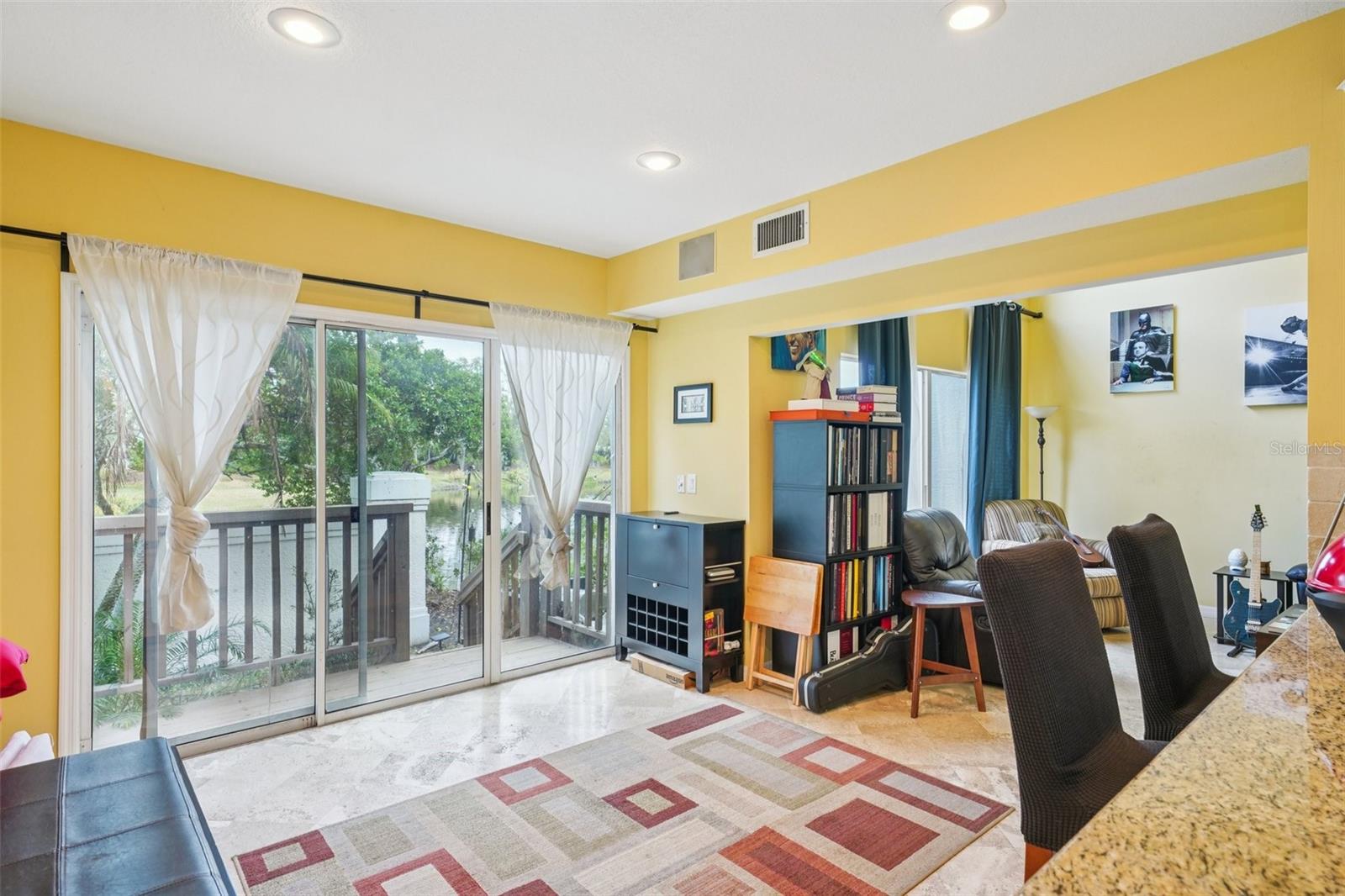 Image 37 of 100 For 602 Seabreeze Court