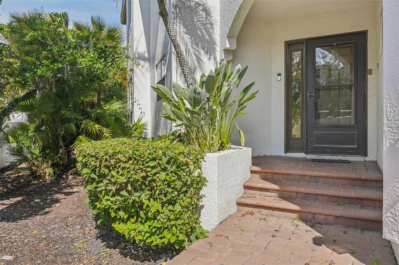 Image 4 of 100 For 602 Seabreeze Court