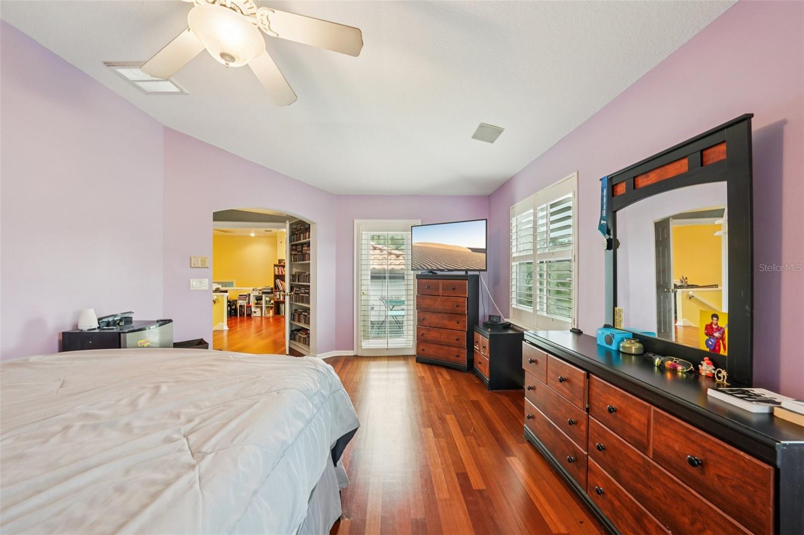 Image 46 of 100 For 602 Seabreeze Court