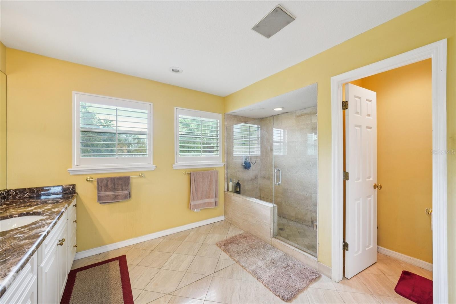 Image 47 of 100 For 602 Seabreeze Court