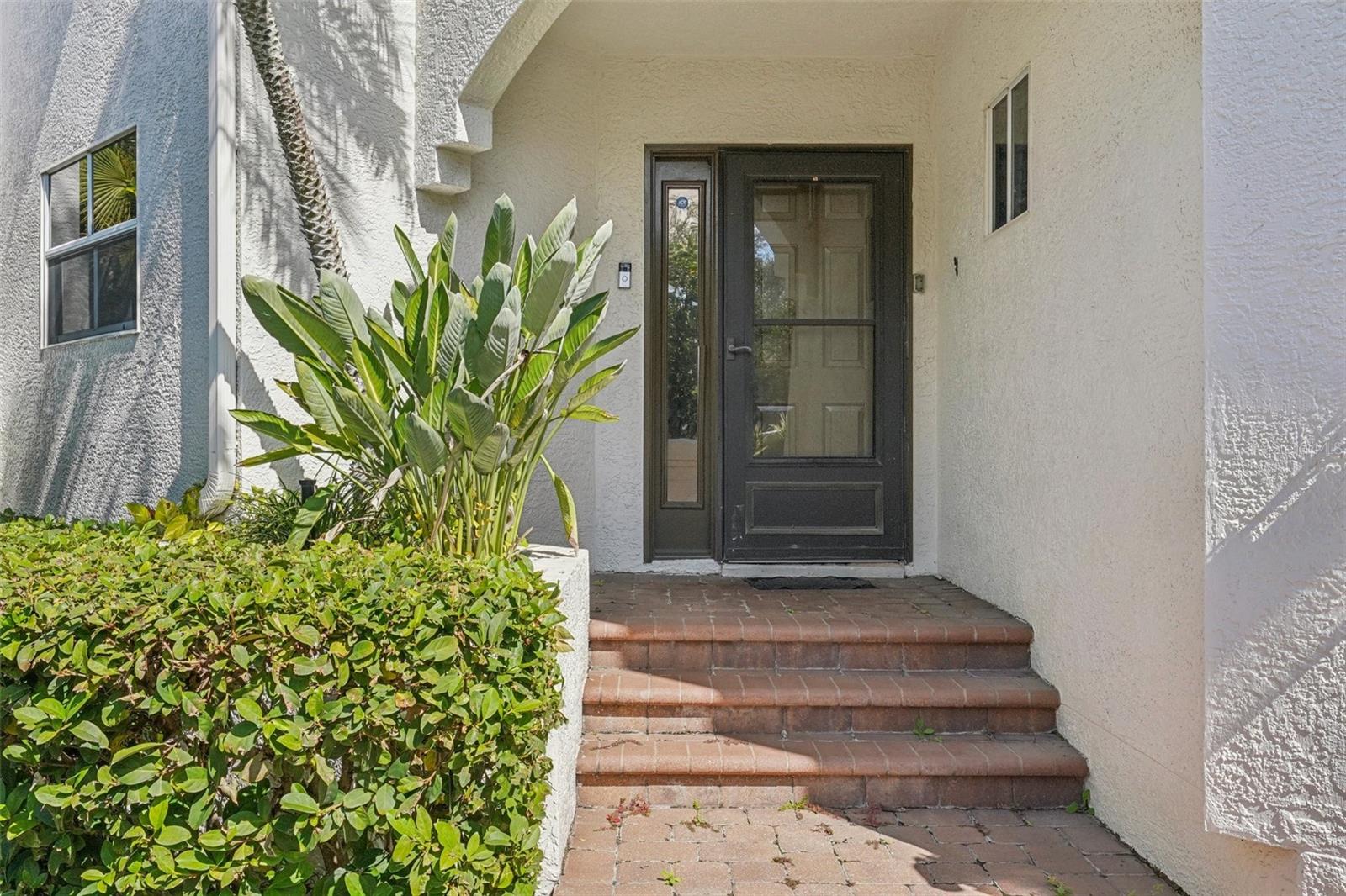 Image 5 of 100 For 602 Seabreeze Court