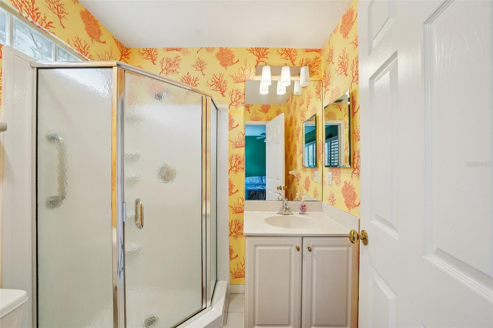 Image 56 of 100 For 602 Seabreeze Court