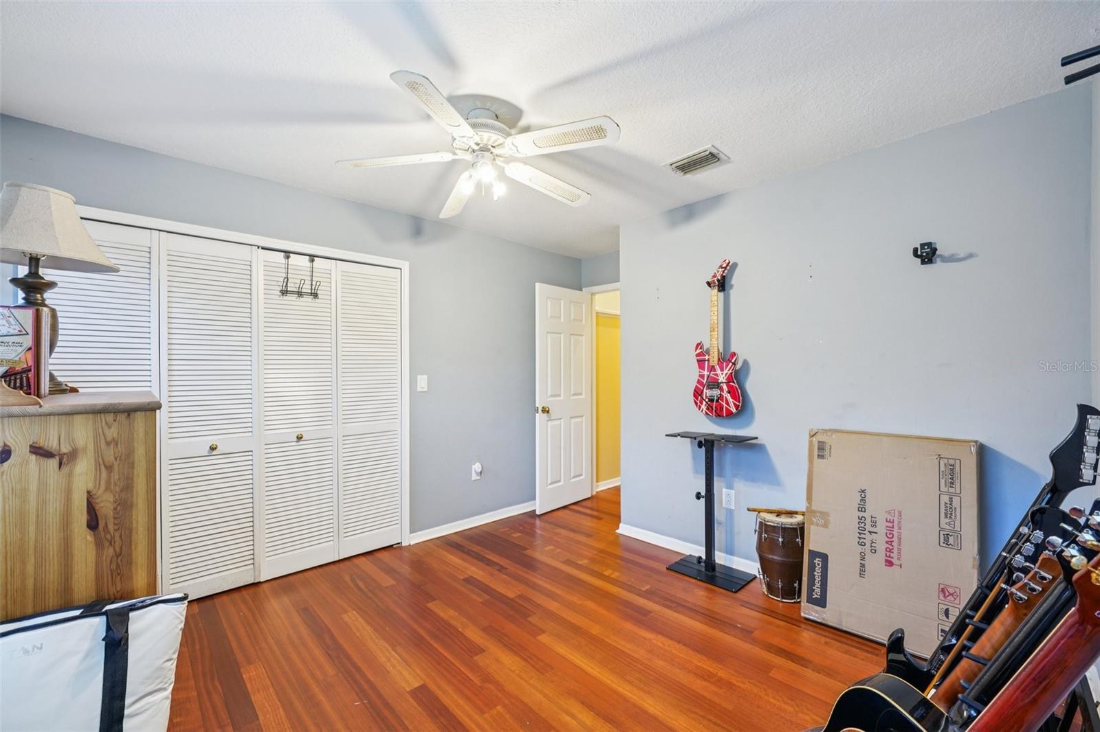 Image 59 of 100 For 602 Seabreeze Court