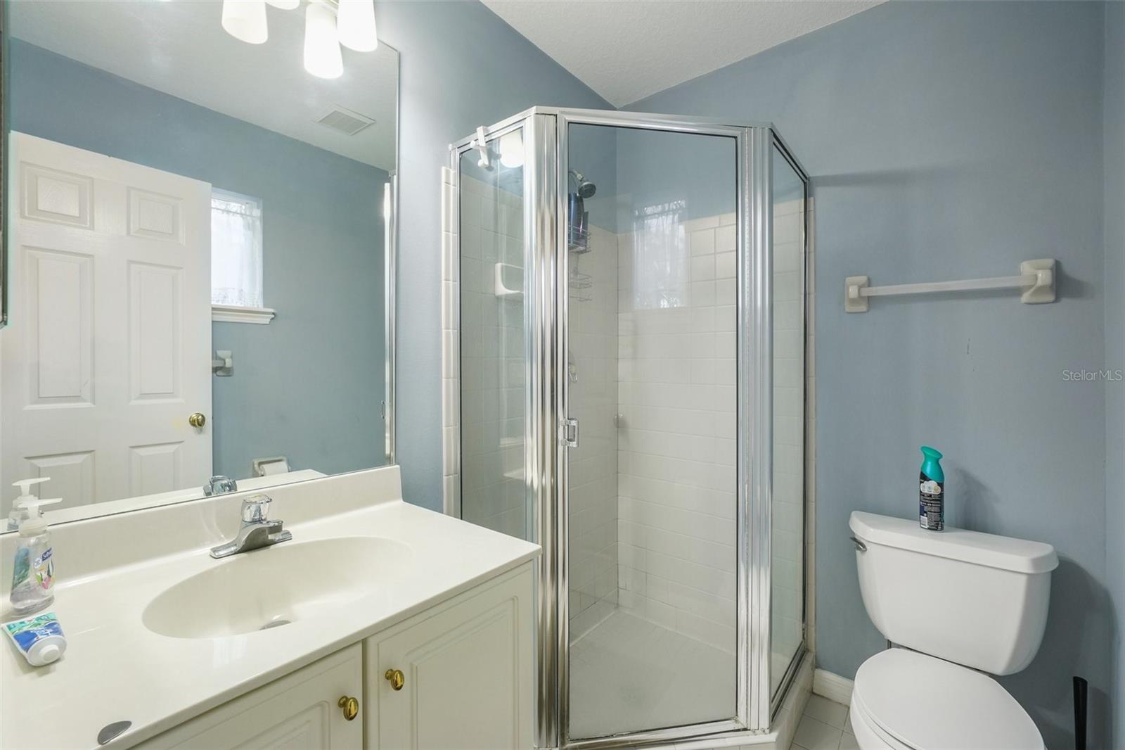 Image 60 of 100 For 602 Seabreeze Court