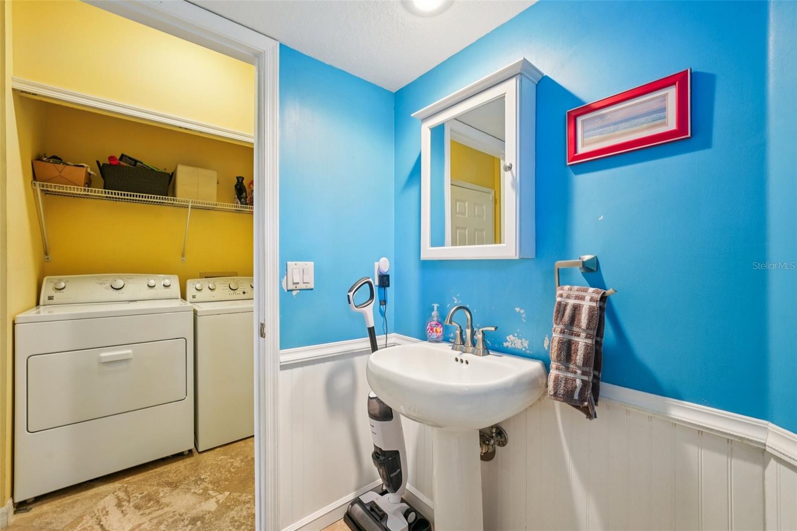 Image 64 of 100 For 602 Seabreeze Court