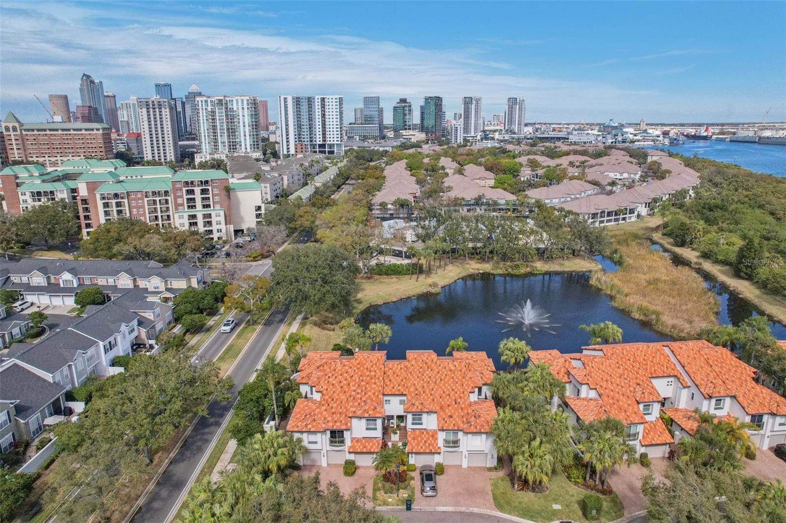 Image 76 of 100 For 602 Seabreeze Court