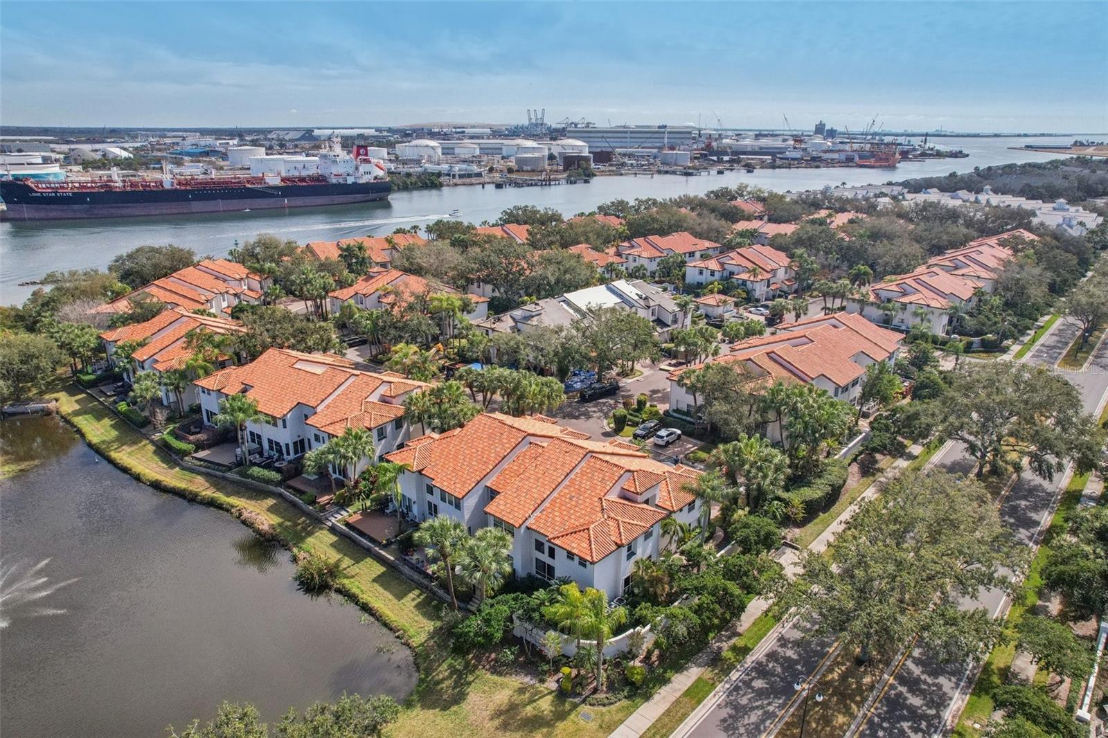 Image 90 of 100 For 602 Seabreeze Court