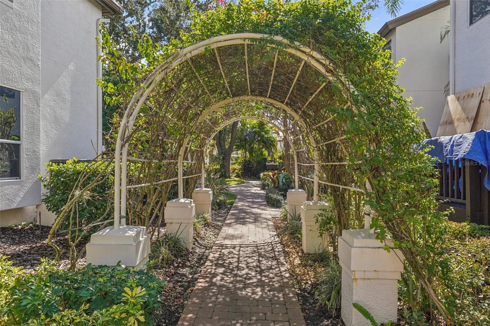 Image 92 of 100 For 602 Seabreeze Court