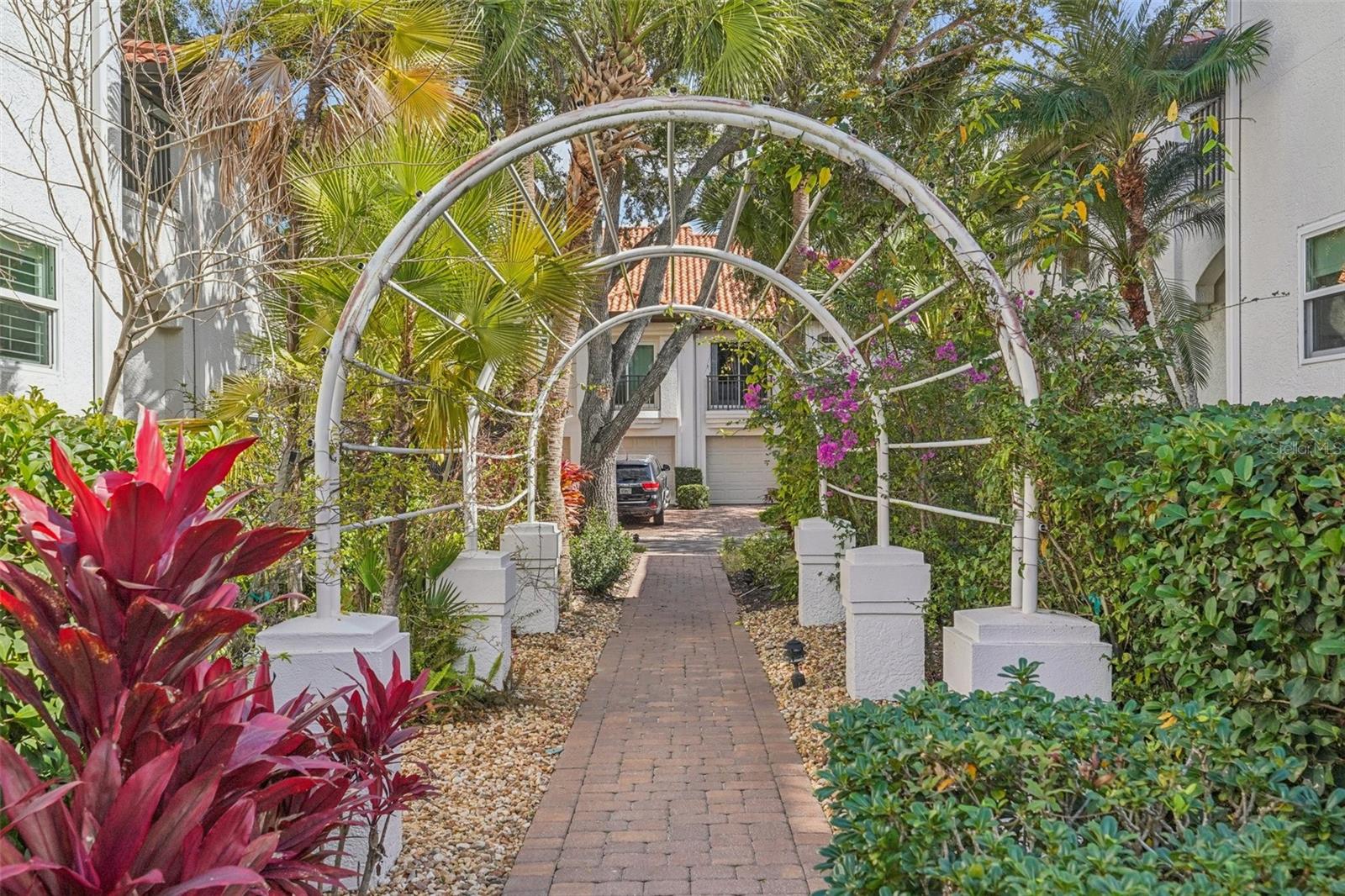 Image 93 of 100 For 602 Seabreeze Court