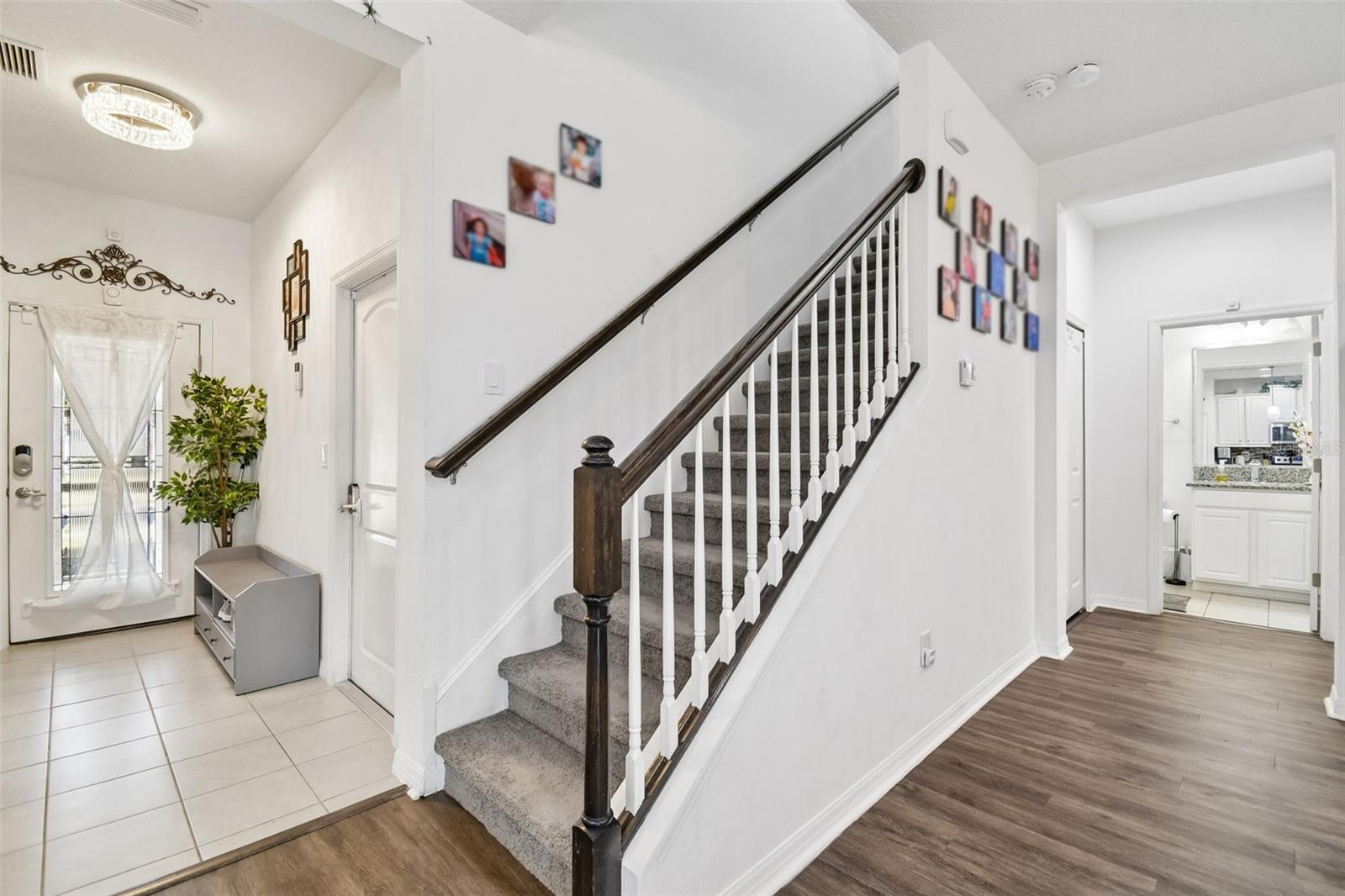 Image 21 of 85 For 12112 Ledbury Commons Drive