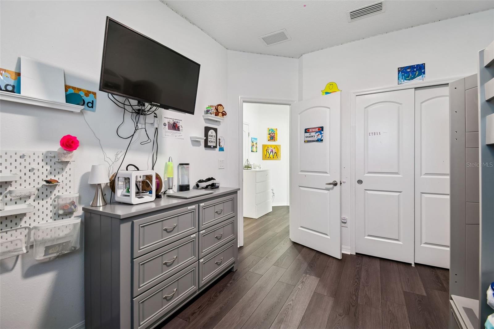 Image 32 of 85 For 12112 Ledbury Commons Drive