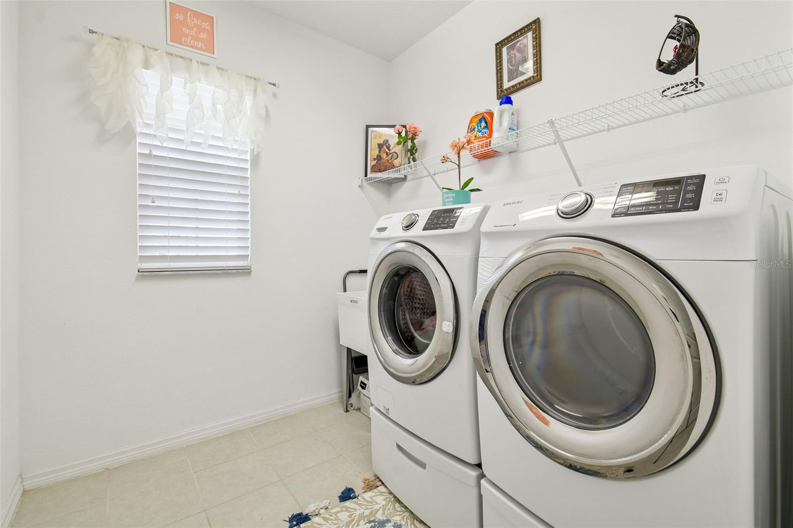 Image 44 of 85 For 12112 Ledbury Commons Drive