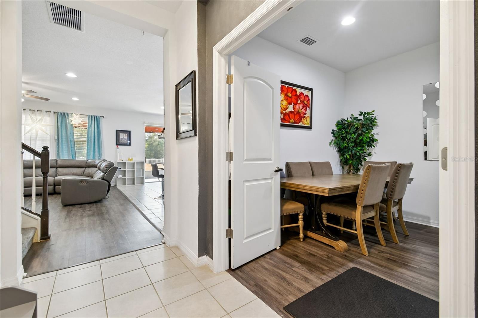 Image 6 of 85 For 12112 Ledbury Commons Drive