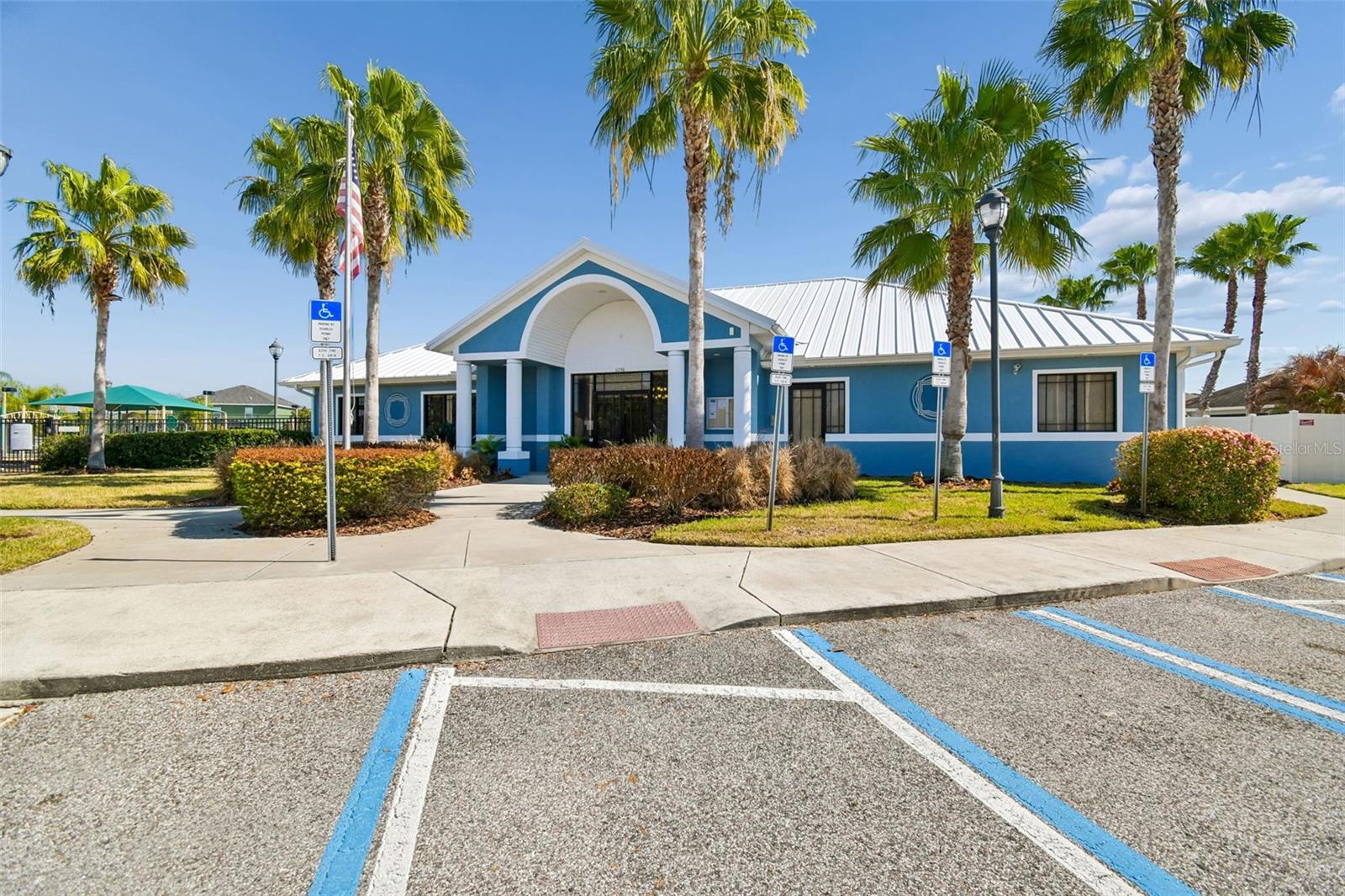 Image 64 of 85 For 12112 Ledbury Commons Drive