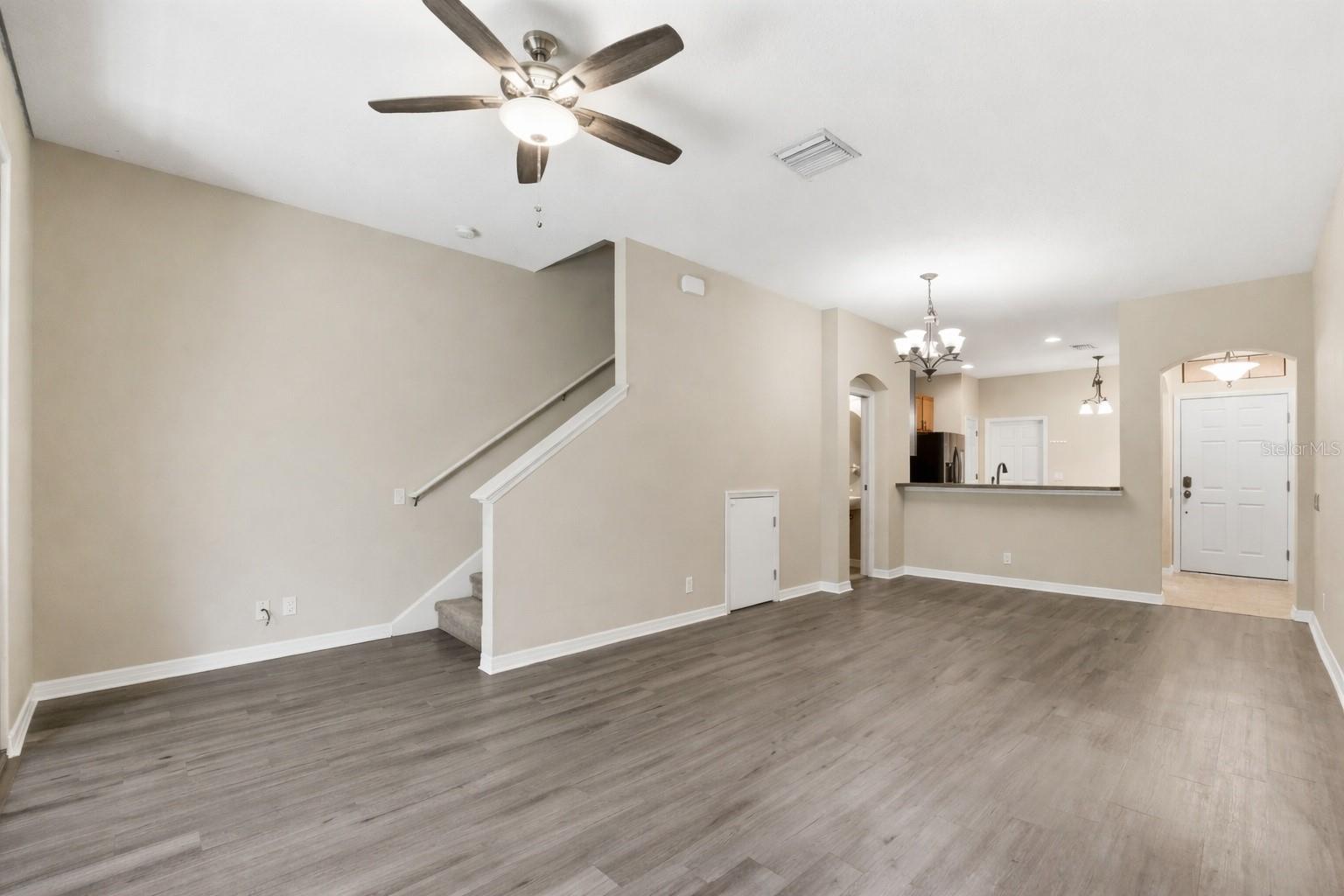 Image 11 of 33 For 11840 13th Way N