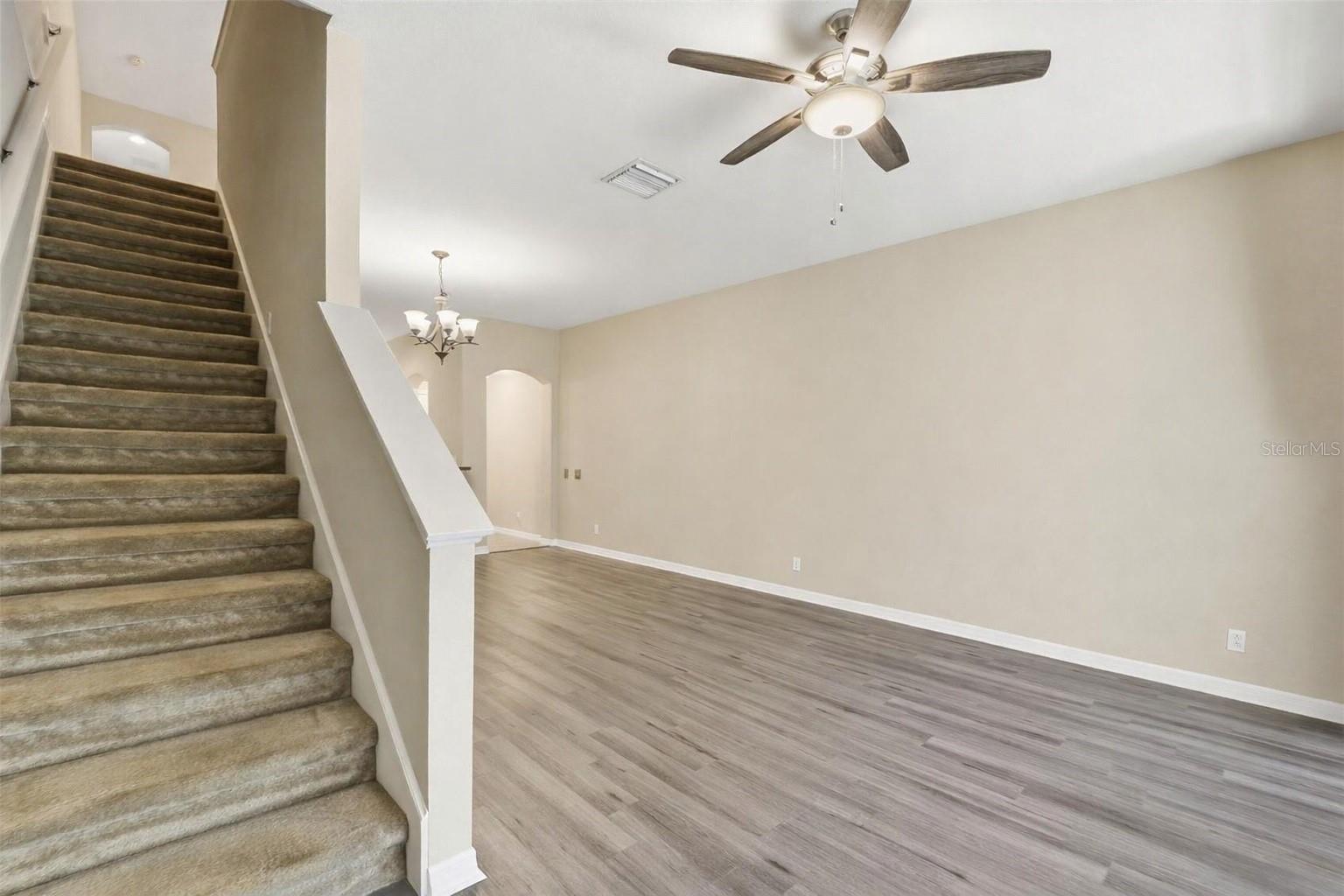 Image 15 of 33 For 11840 13th Way N