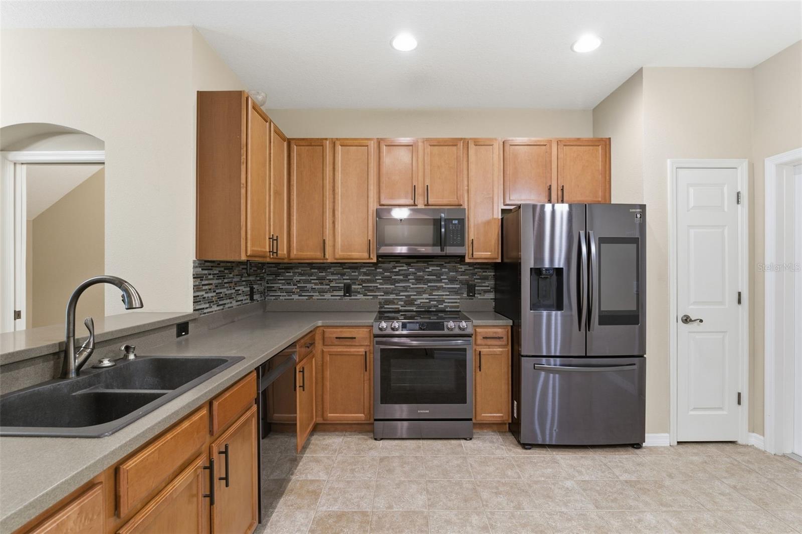 Image 7 of 33 For 11840 13th Way N