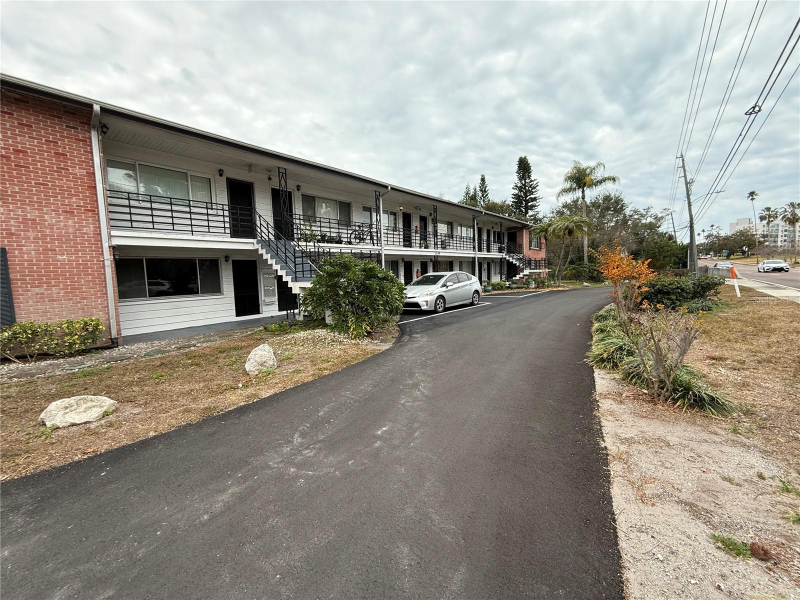 Details for 1345 Drew Street 16, CLEARWATER, FL 33755