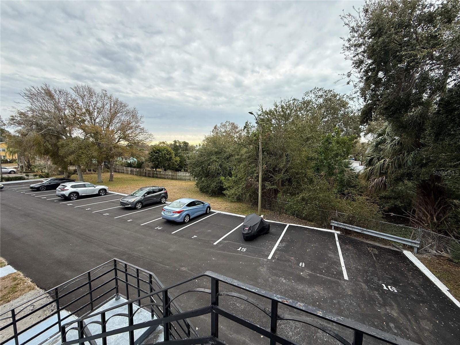 Image 11 of 22 For 1345 Drew Street 16