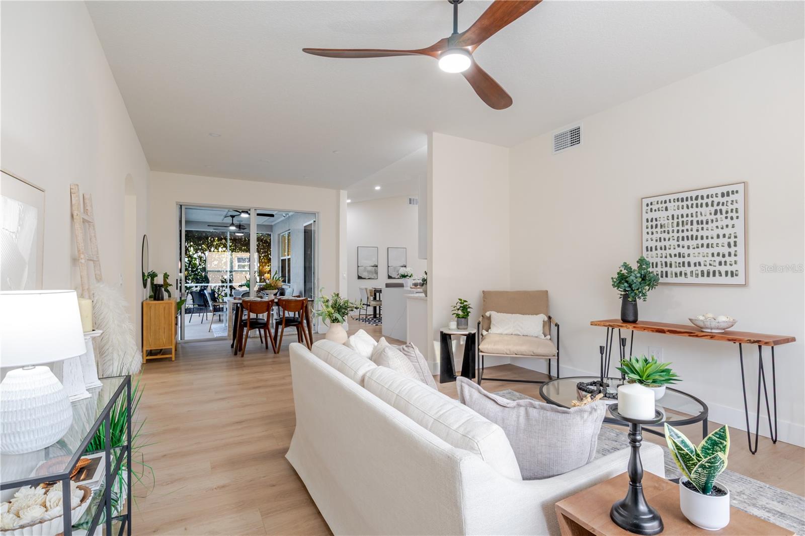 Listing photo id 17 for 10208 Thicket Point Way