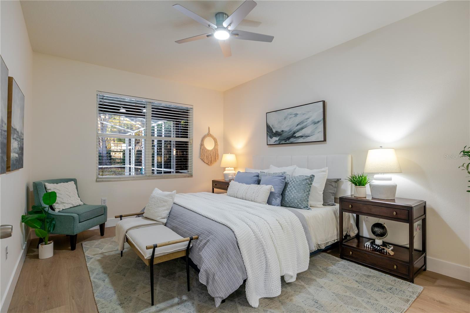 Listing photo id 18 for 10208 Thicket Point Way