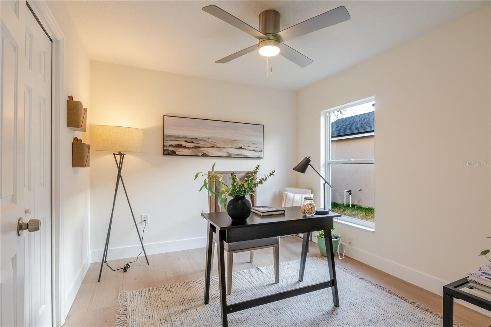 Listing photo id 32 for 10208 Thicket Point Way