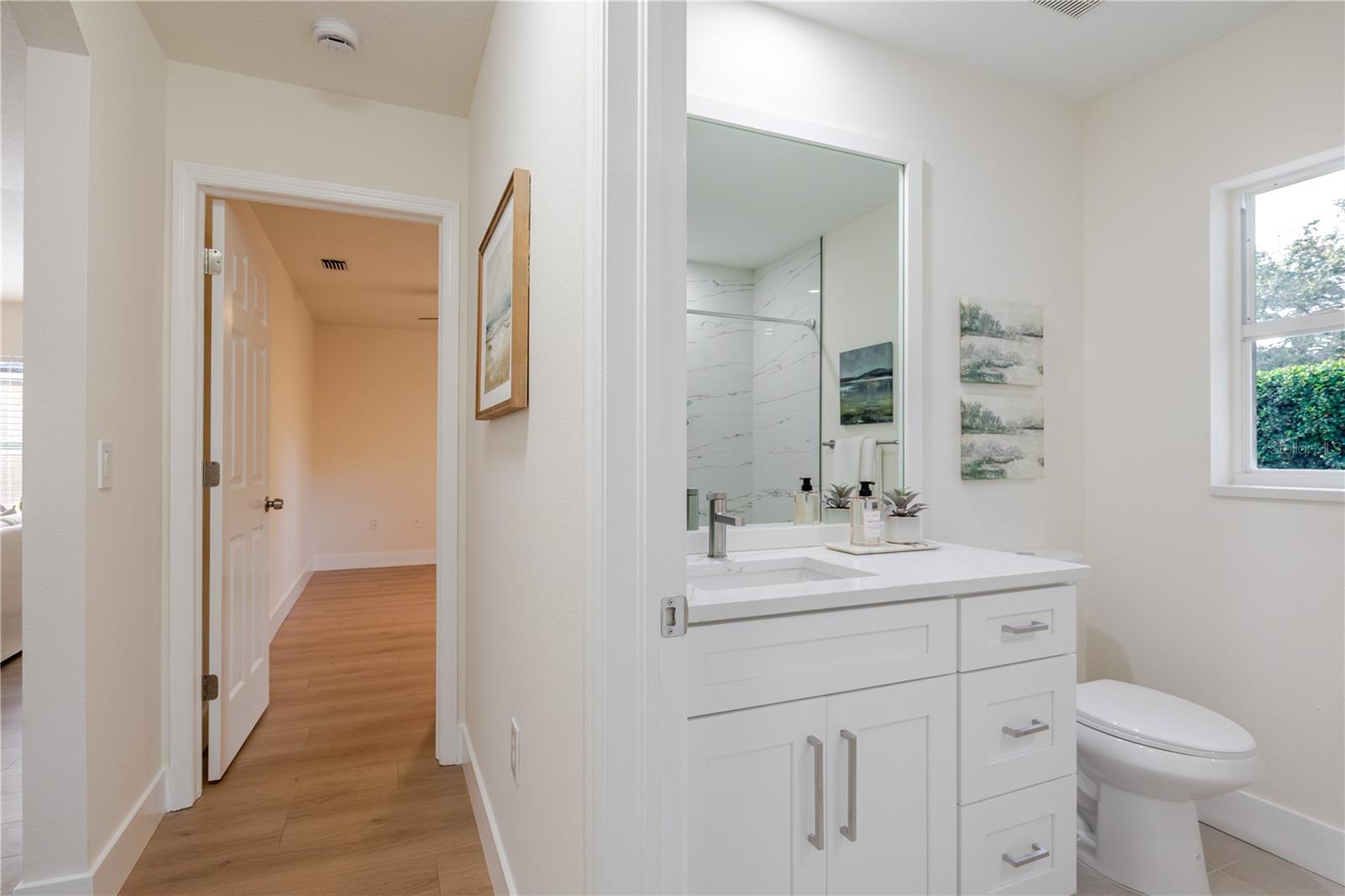 Listing photo id 34 for 10208 Thicket Point Way