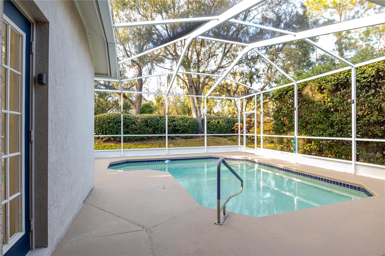 Listing photo id 42 for 10208 Thicket Point Way