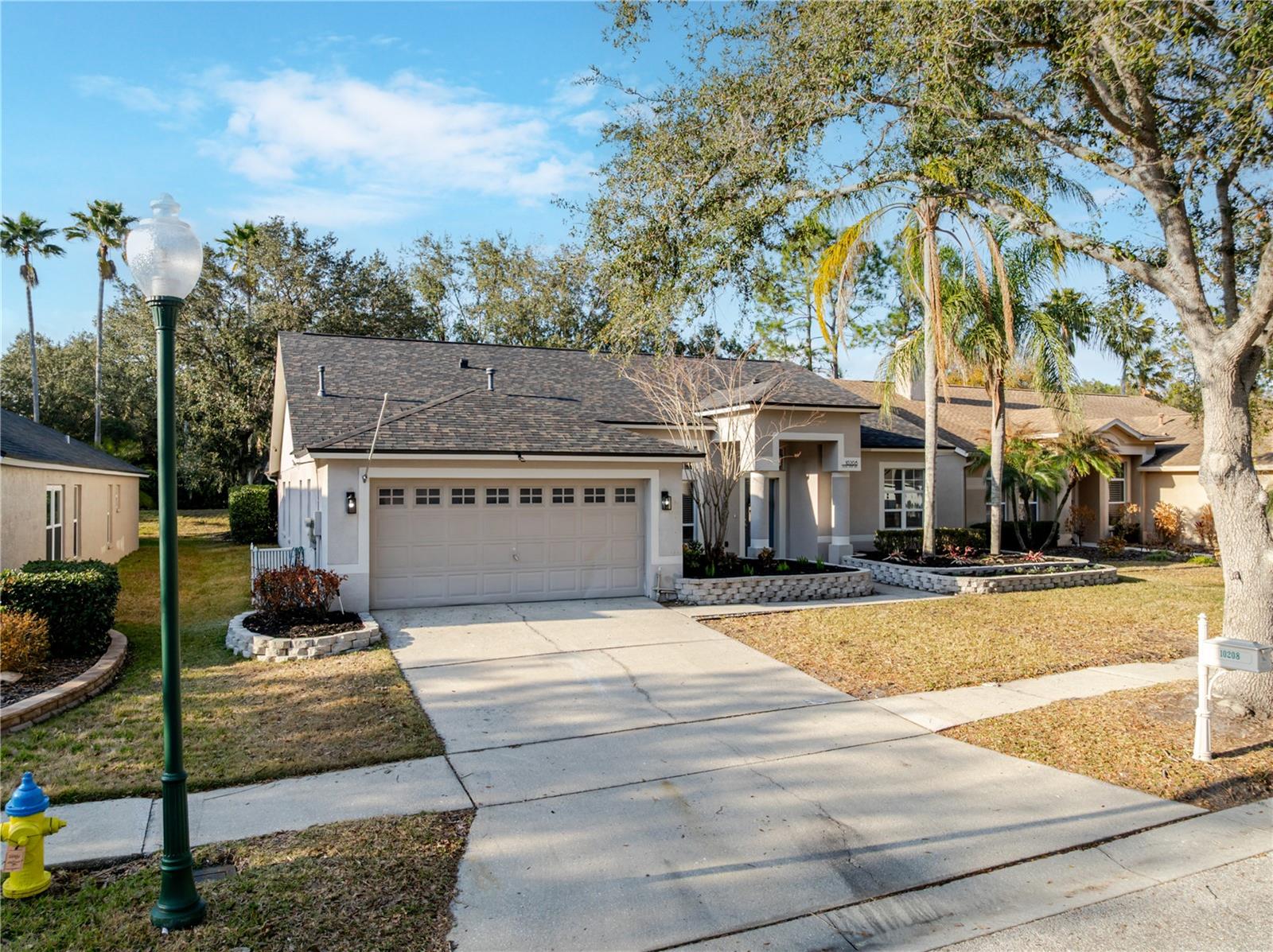 Listing photo id 52 for 10208 Thicket Point Way