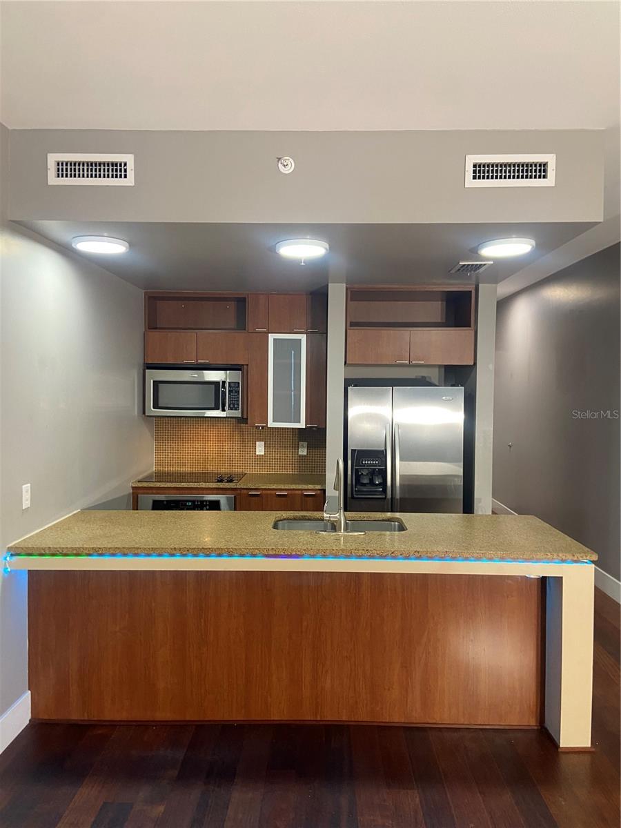 Image 3 of 18 For 111 12th Street 1411