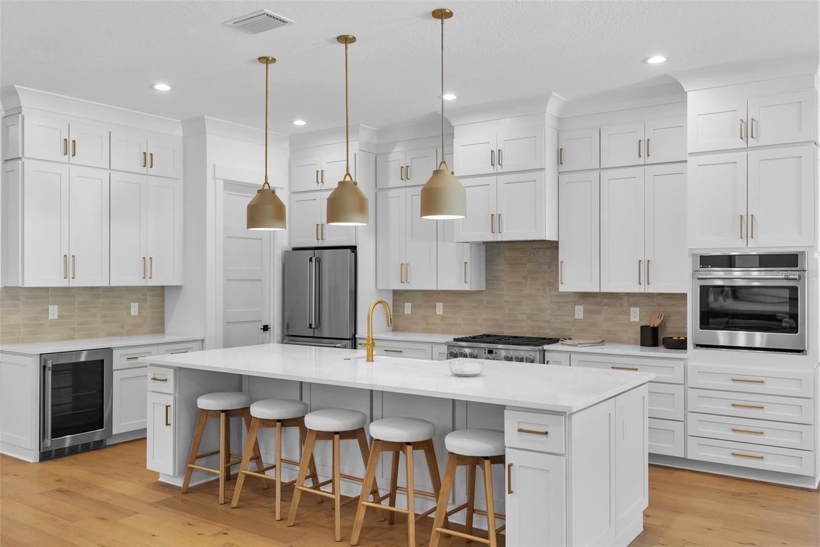 Image 11 of 26 For 3904 Greenwood Drive