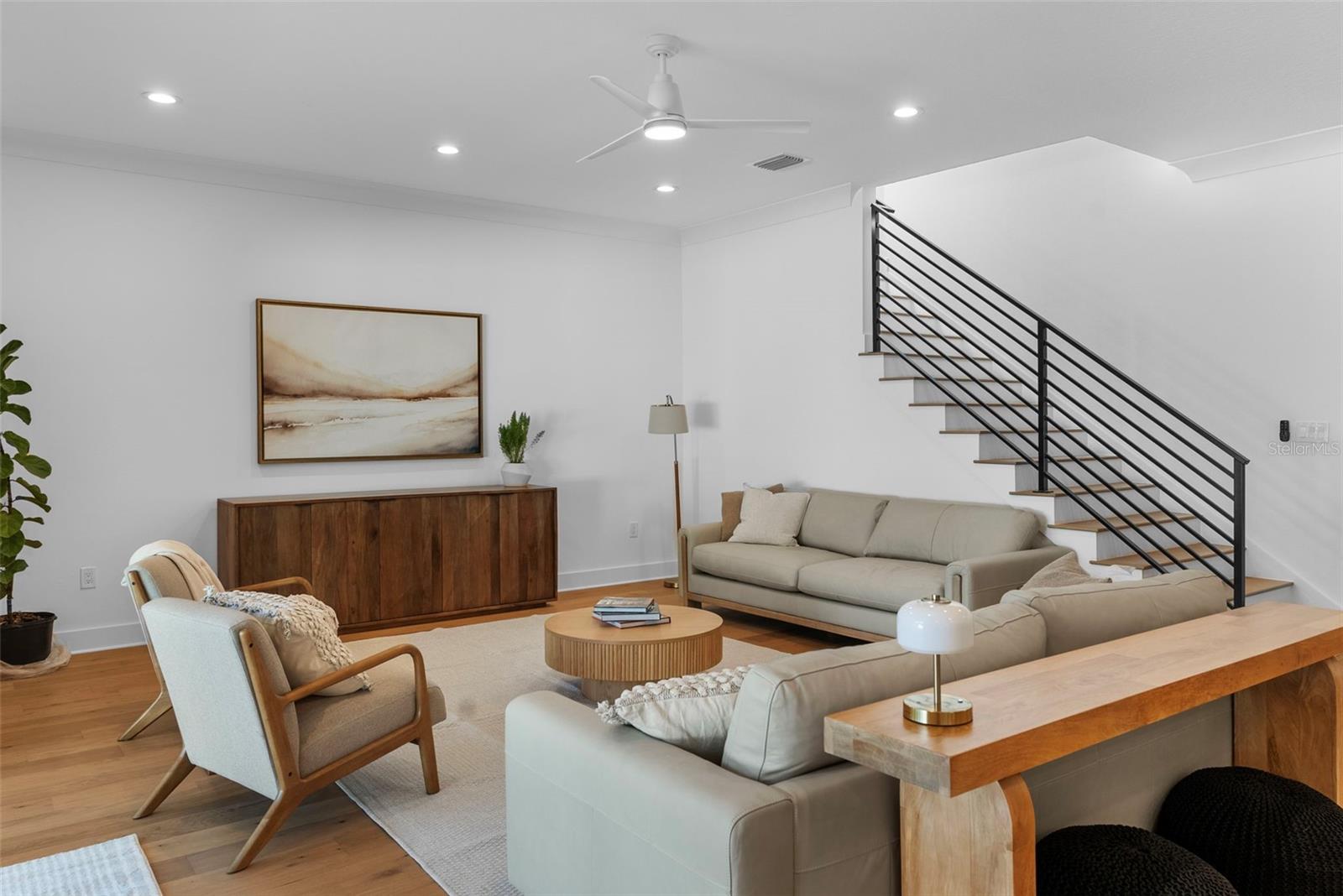 Image 8 of 26 For 3904 Greenwood Drive