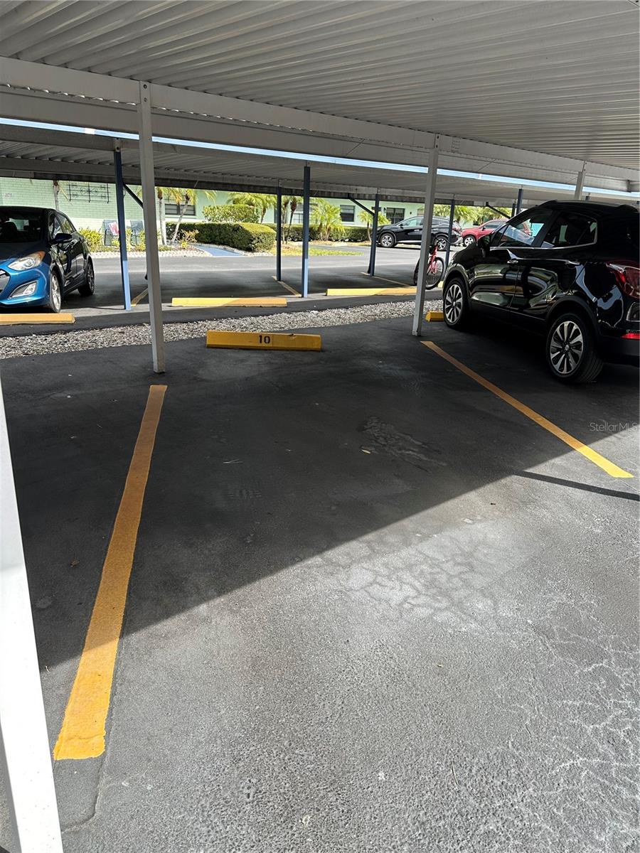 Image 18 of 49 For 5971 Terrace Park Drive N 310