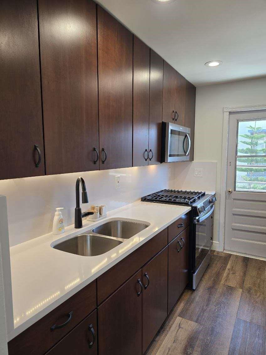 Image 8 of 49 For 5971 Terrace Park Drive N 310