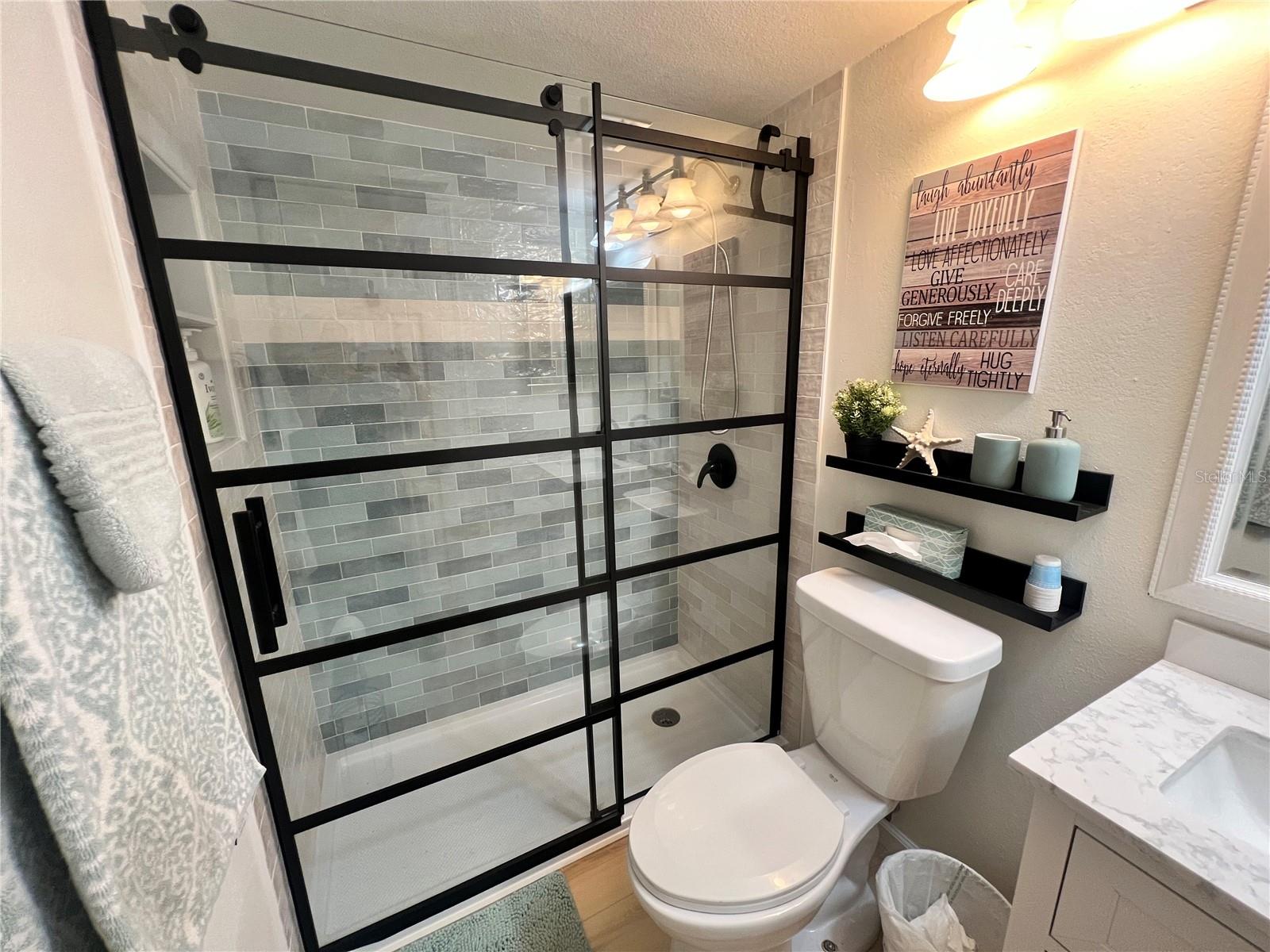 Image 12 of 32 For 6257 Cape Hatteras Way Ne 2