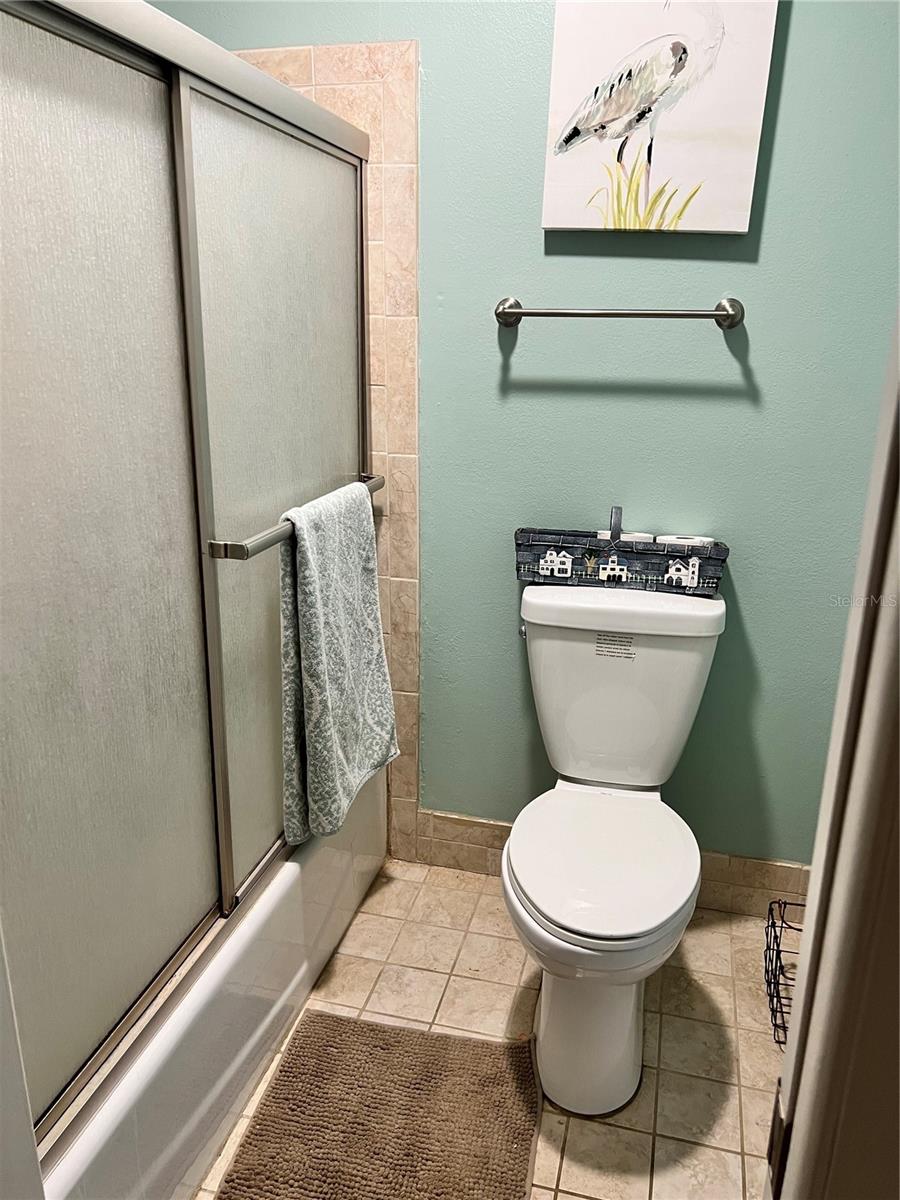 Image 18 of 32 For 6257 Cape Hatteras Way Ne 2