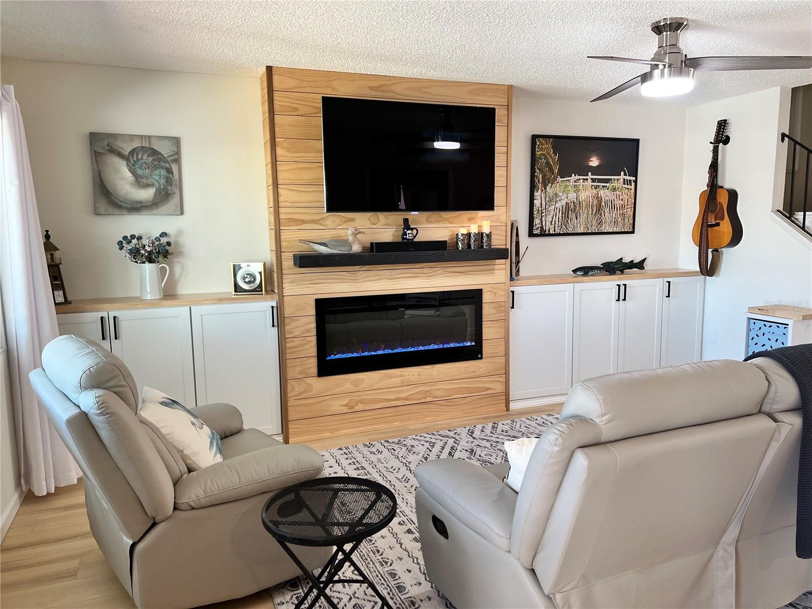 Image 4 of 32 For 6257 Cape Hatteras Way Ne 2