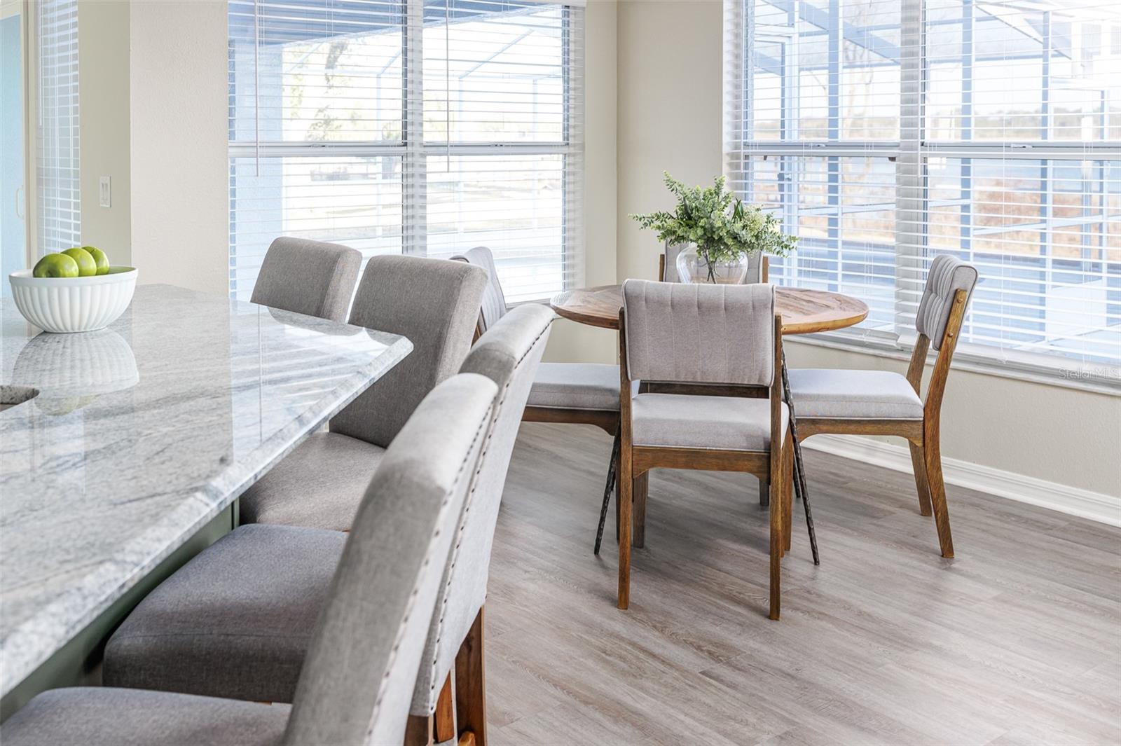 Image 10 of 45 For 411 Edgewater Drive