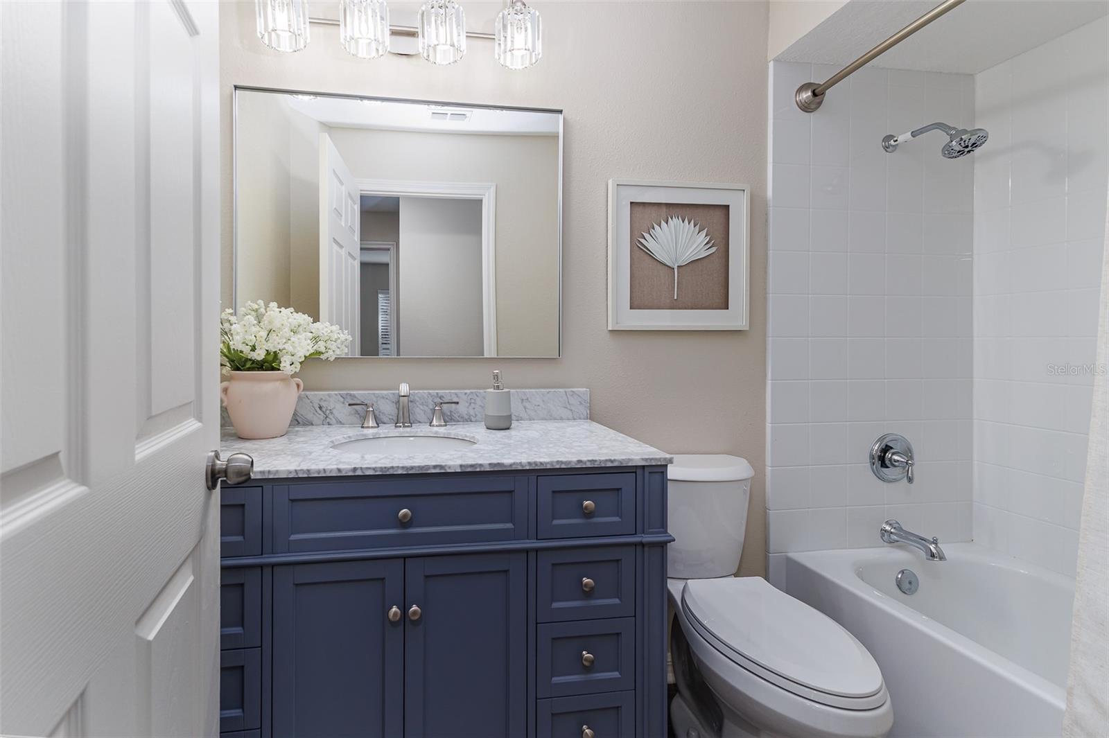 Image 25 of 45 For 411 Edgewater Drive