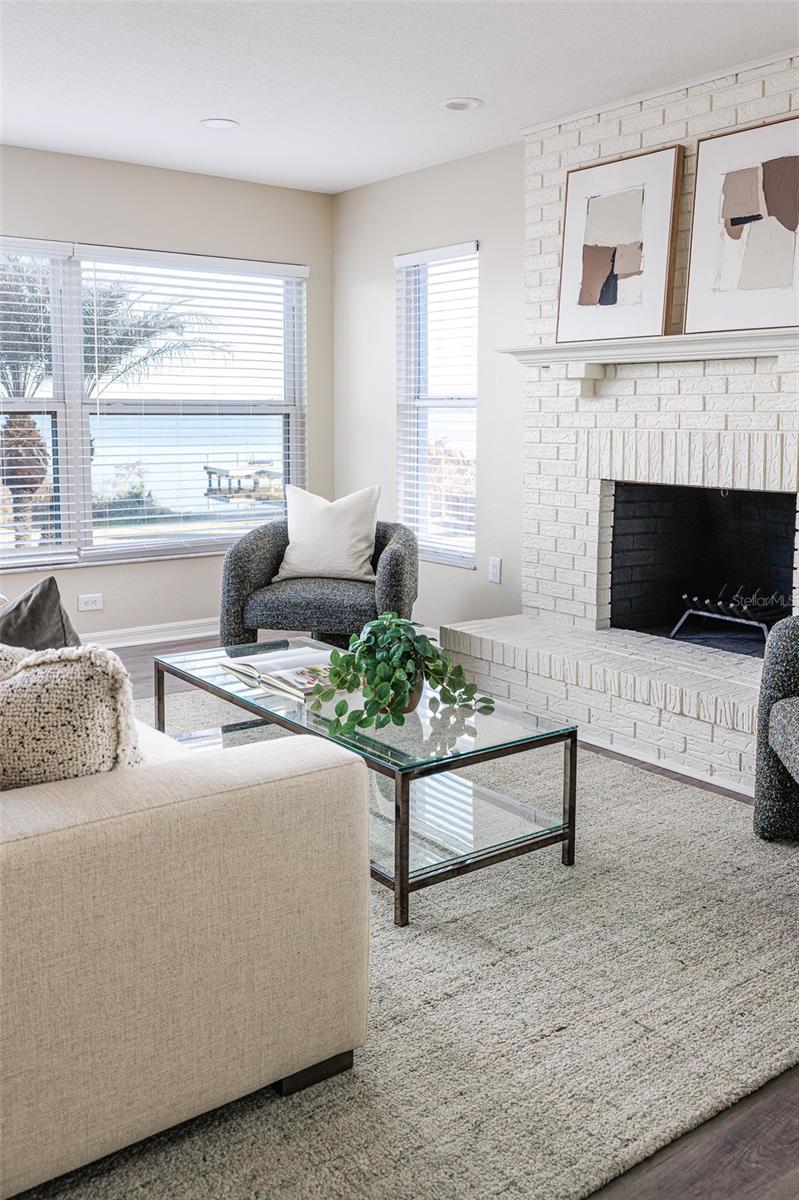 Image 32 of 45 For 411 Edgewater Drive