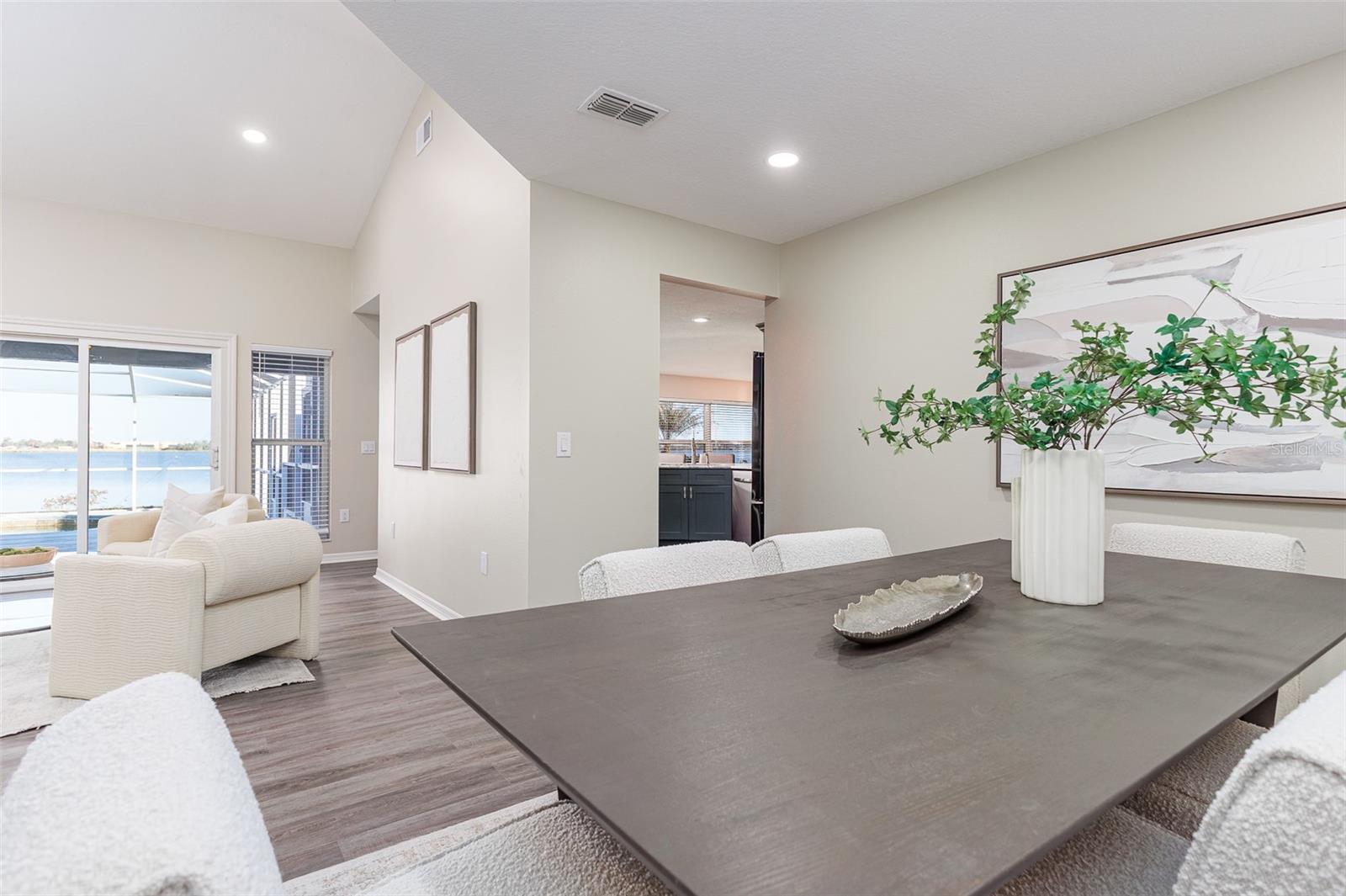 Image 7 of 45 For 411 Edgewater Drive