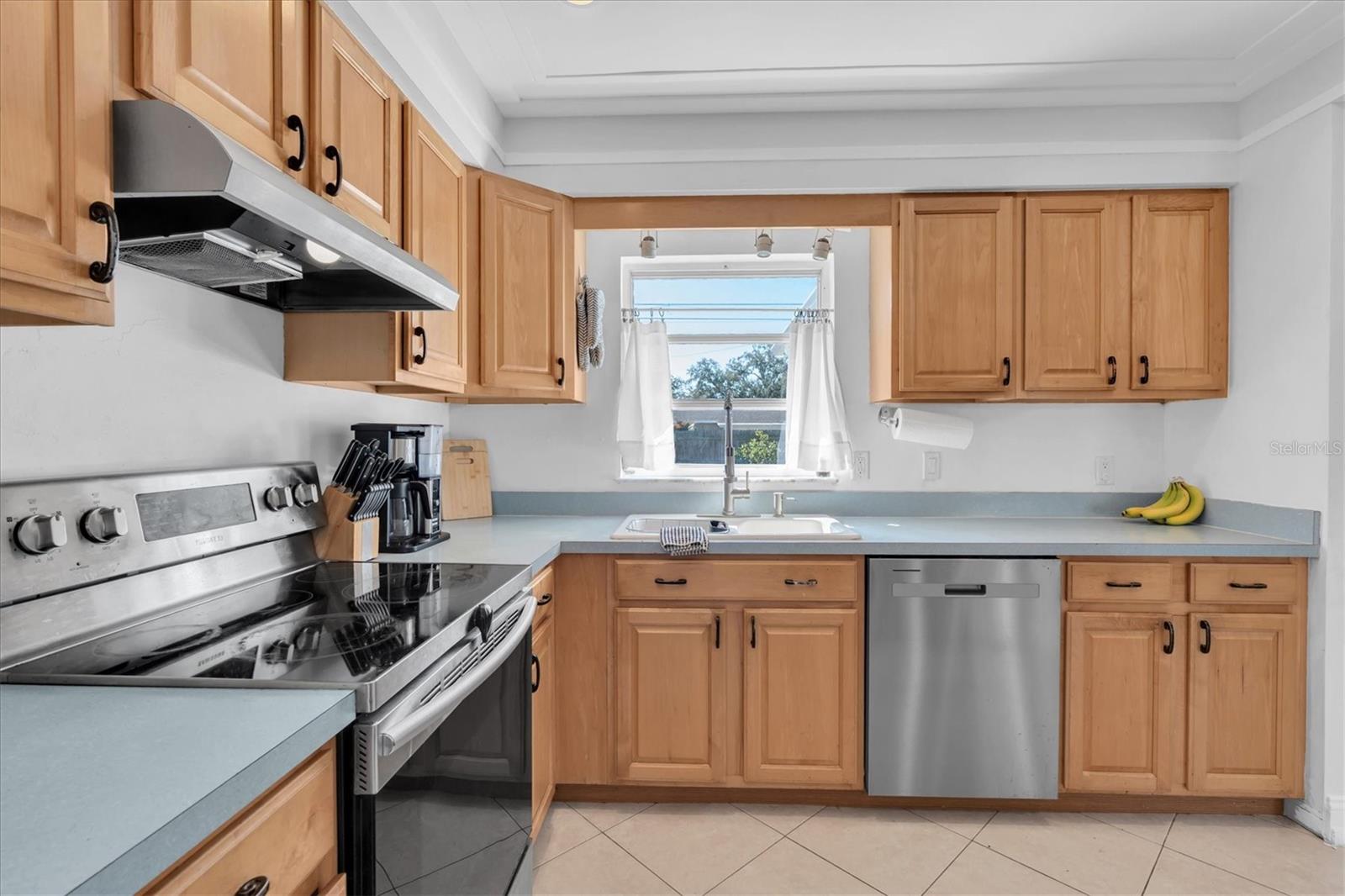 Image 12 of 33 For 4018 26th Avenue N