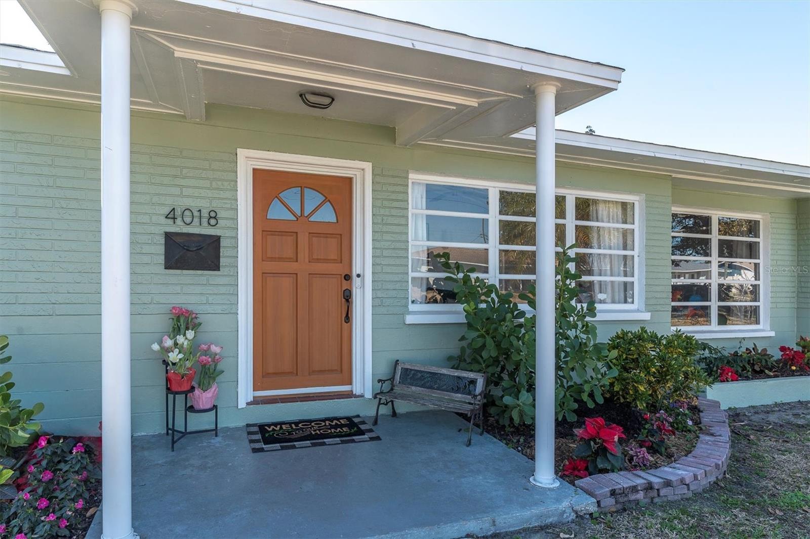 Image 2 of 33 For 4018 26th Avenue N