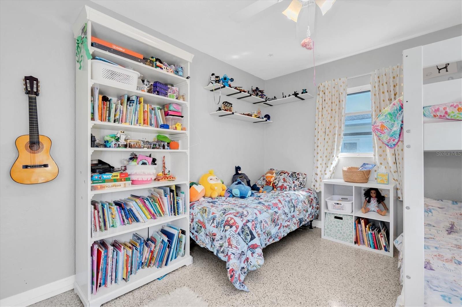 Image 23 of 33 For 4018 26th Avenue N