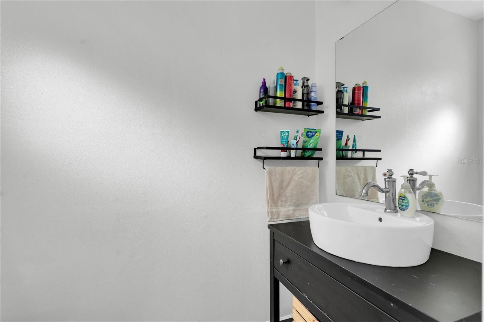 Image 24 of 33 For 4018 26th Avenue N