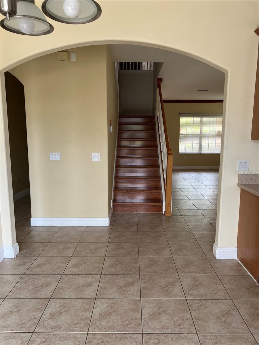 Image 8 of 33 For 8810 Cameron Crest Drive