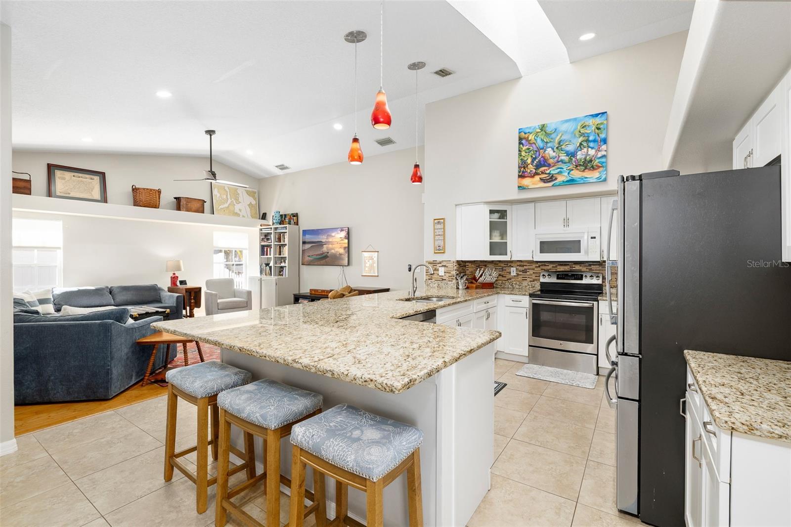 Image 12 of 47 For 15315 Carrollton Lane