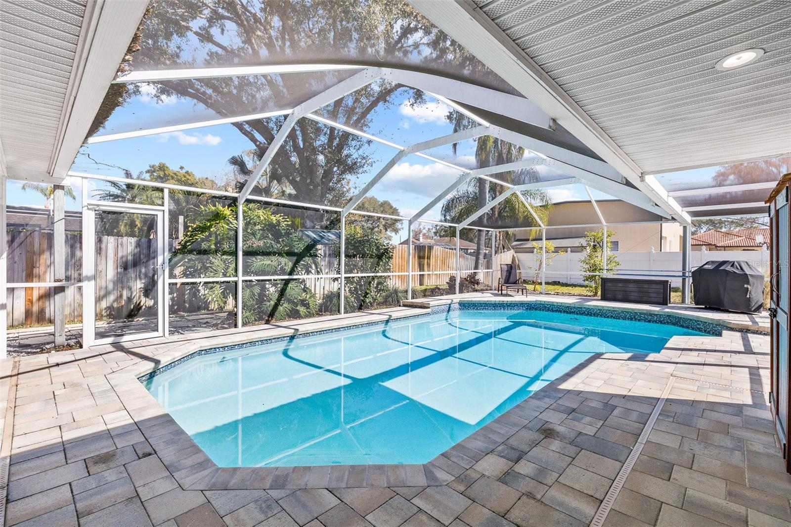 Image 16 of 47 For 15315 Carrollton Lane